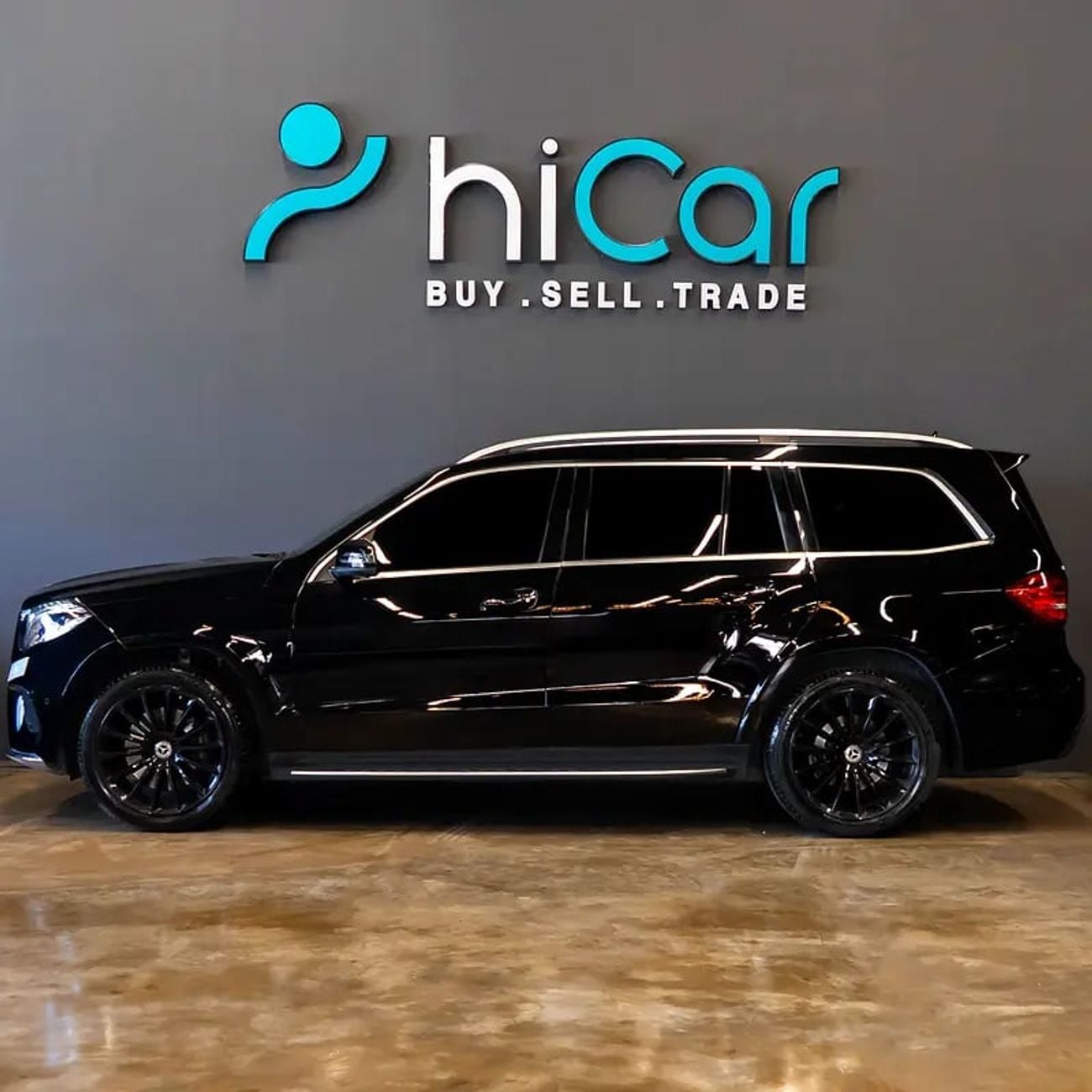 مرسيدس بنز GLS 500 2,682 P.M • 0% Downpayment • Mercedes GLS500 • 1 Year Warranty