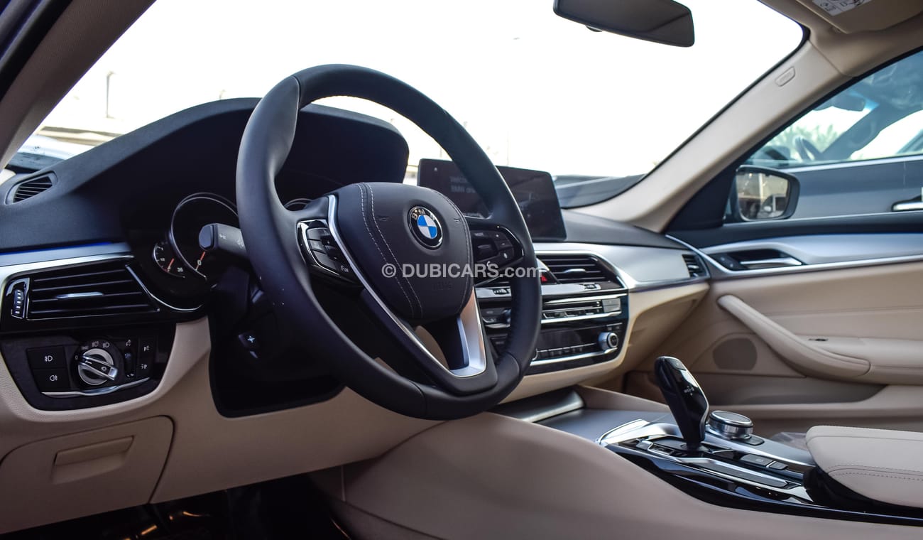 بي أم دبليو 520i i