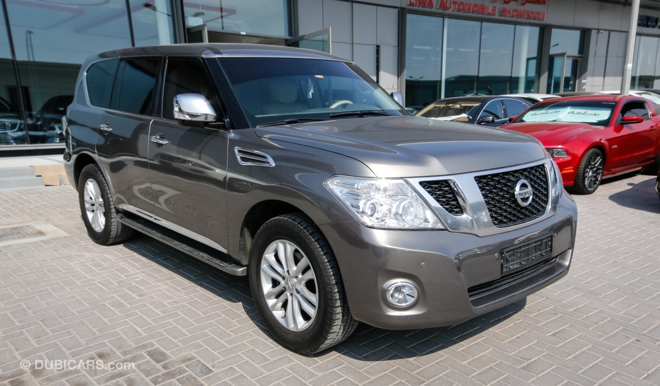 Nissan Patrol SE