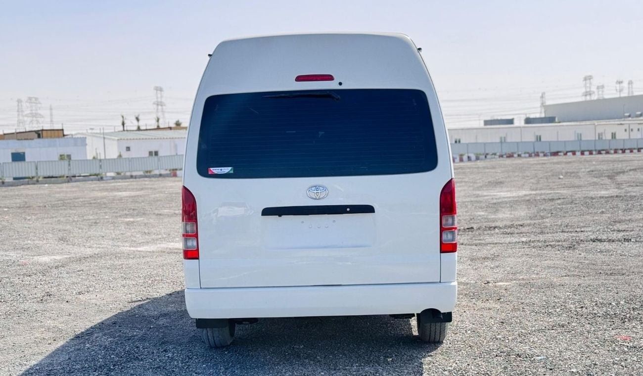 Toyota Hiace EXCELLENT CONDITION | NUDGE BAR | RHD | 2017 | 3.0L DIESEL ENGINE | MANUAL TRANMISSION | 14 SEATERS