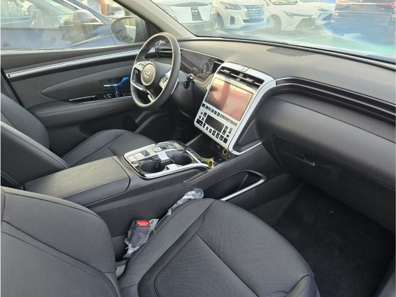 هيونداي توسون بريميوم 1.6L PETROL 2025