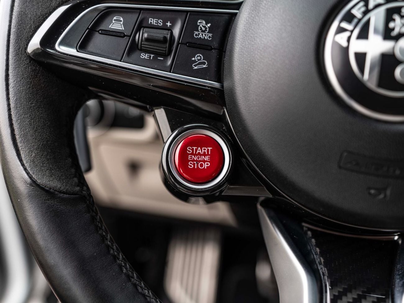 Alfa Romeo Stelvio Quadrifoglio 2.9L (503 HP)