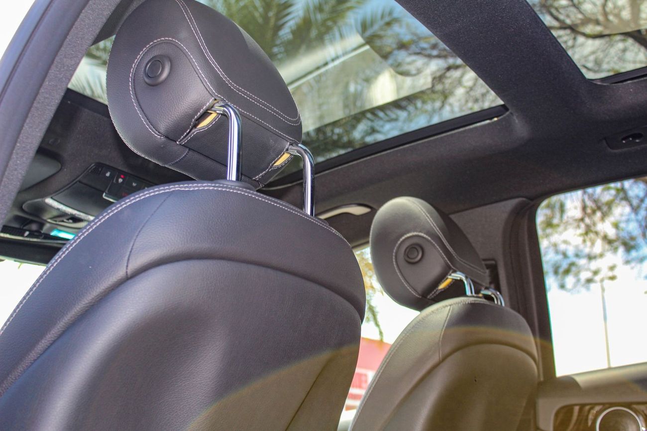 Mercedes-Benz GLC 300 MERCEDES-BENZ GLC300 4MATIC