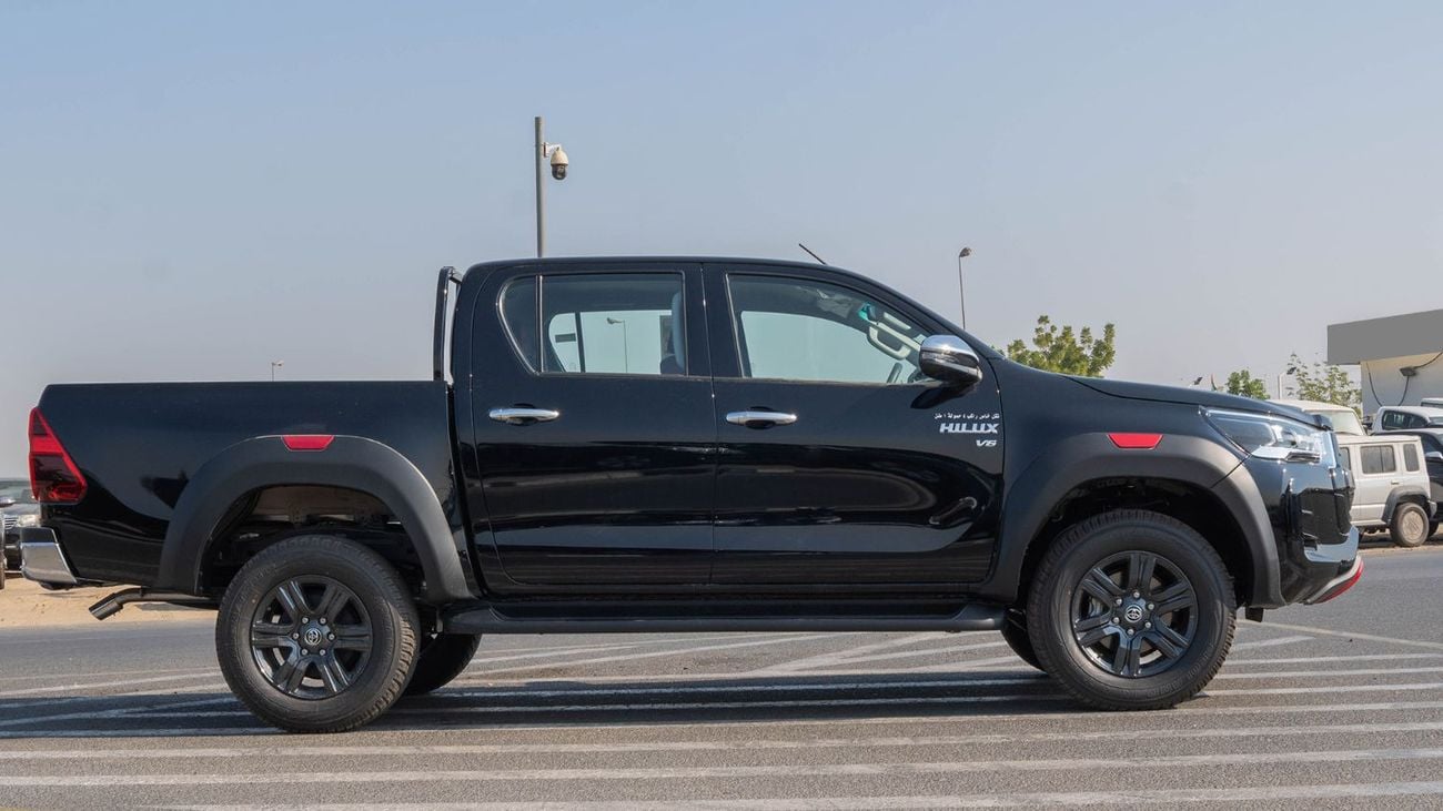 تويوتا هيلوكس 2026 Toyota Hilux TRD SR5 4.0L AT Petrol (Black)