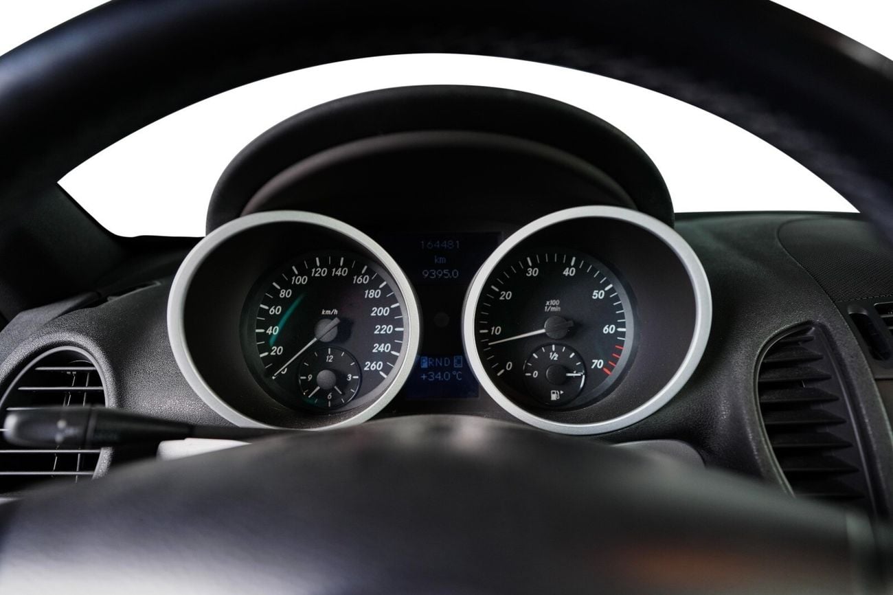 Mercedes Benz SLK350 SPORT