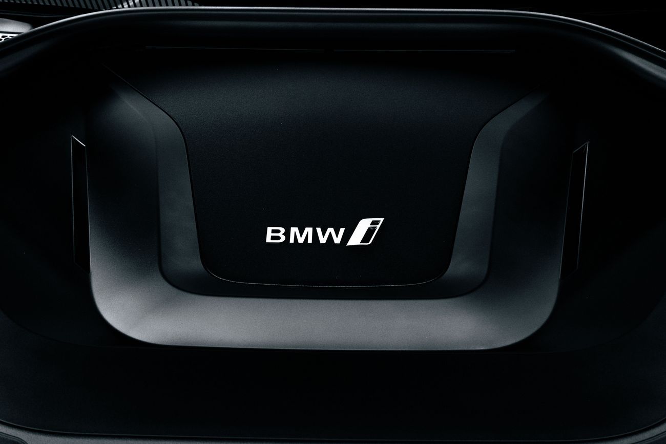 بي أم دبليو iX3 IX3 M Sport | 3,094 P.M | 0% Downpayment | IX3 M Sport | BMW WARRANTY 2028!