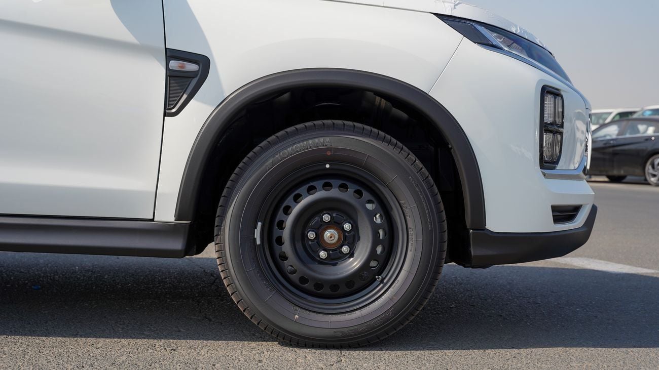 ميتسوبيشي ASX Brand New Mitsubishi ASX Basic GLX 2026 Export 2.0L 2WD Petrol A/T|White/Black|ASX-BASIC-26|