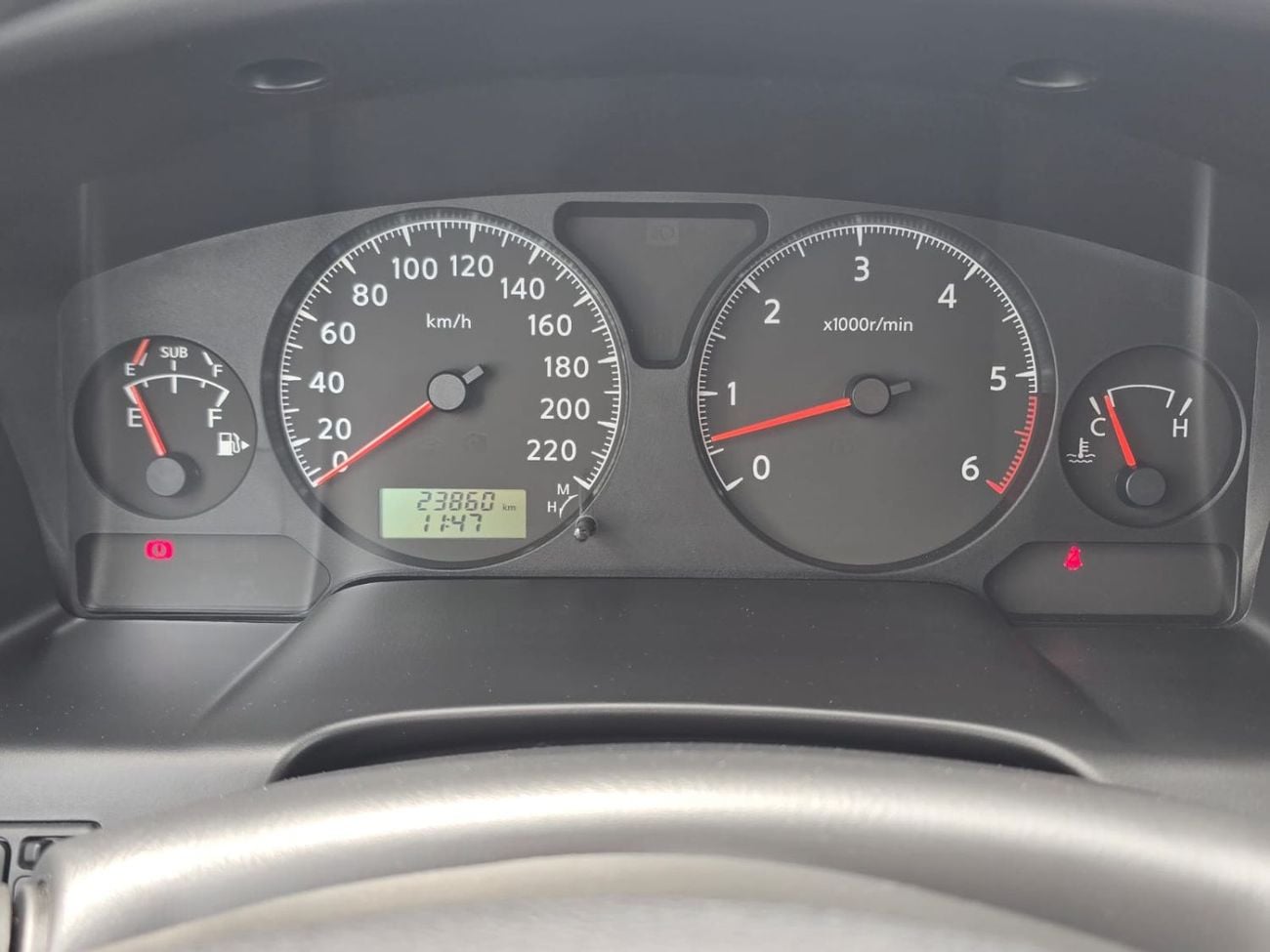 Nissan Patrol Safari Safari 4.8L M/T 2022 GCC LOW MILEAGE IN MINT CONDITION