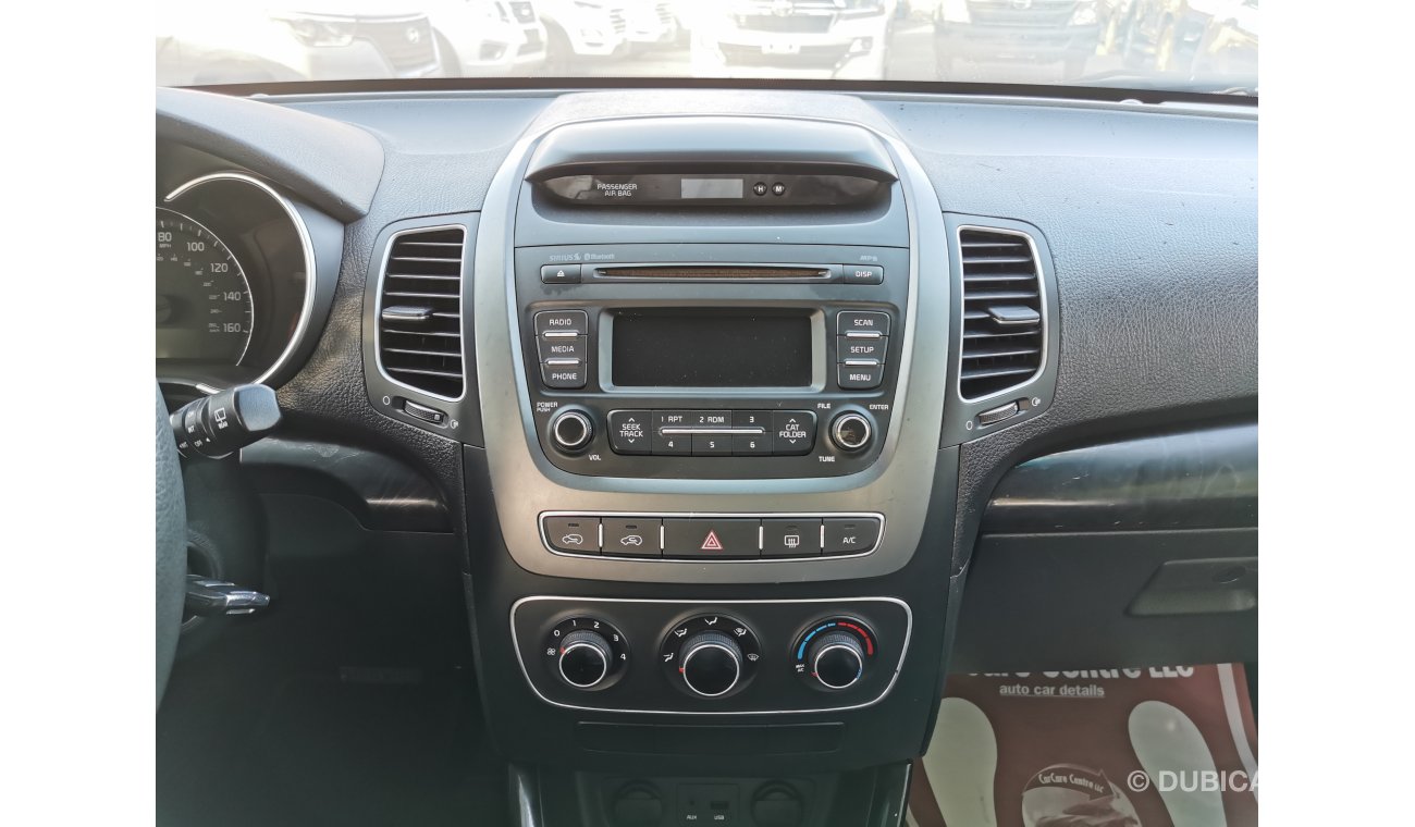 Kia Sorento 2.4L, 17" Rims, DRL LED Headlights, Active ECO Control, Bluetooth, Fabric Seats, USB (LOT # 241)