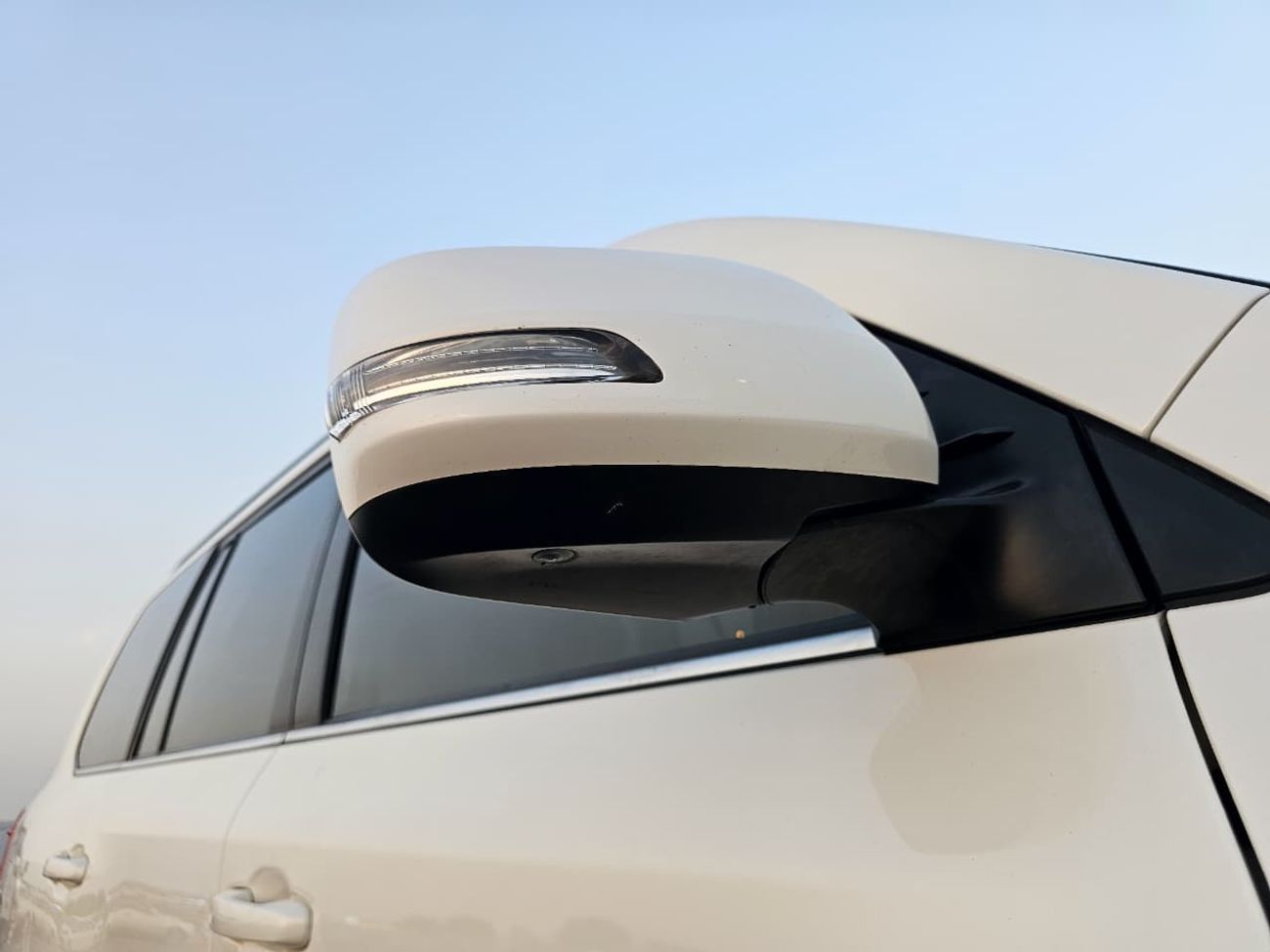 Toyota Land Cruiser 2019 TOYOTA LAND CRUISER V8 SAHARA