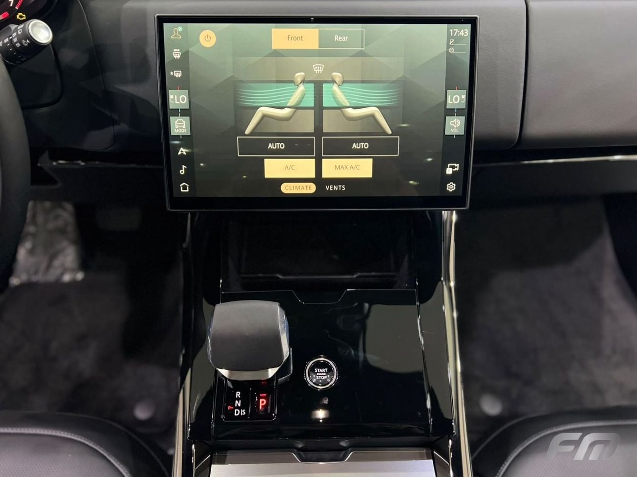 Land Rover Range Rover Sport SE P360