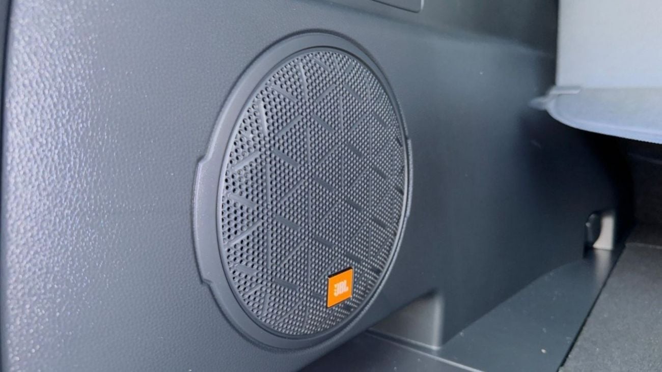 Toyota RAV4 2024 PREMIUM CONDITION | 2.5L HYBRID ENGINE | SUNROOF | DIGITAL REAR VIEW MIRROR | RHD | 2024