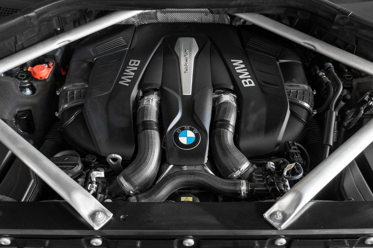 BMW X7 2019 BMW X7 50i M-Sport / Full BMW Service History & BMW Service Contract