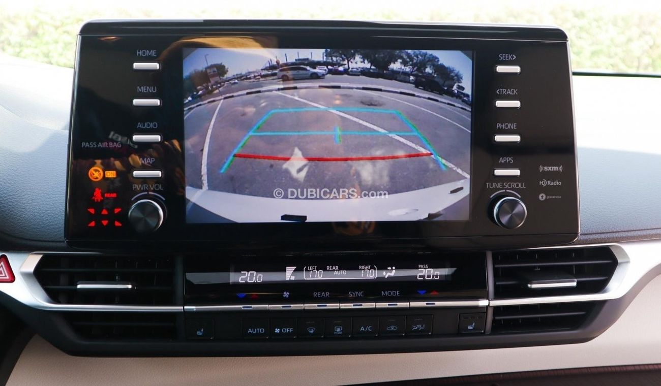 Toyota Sienna XLE Hybrid. Local Registration + 10%