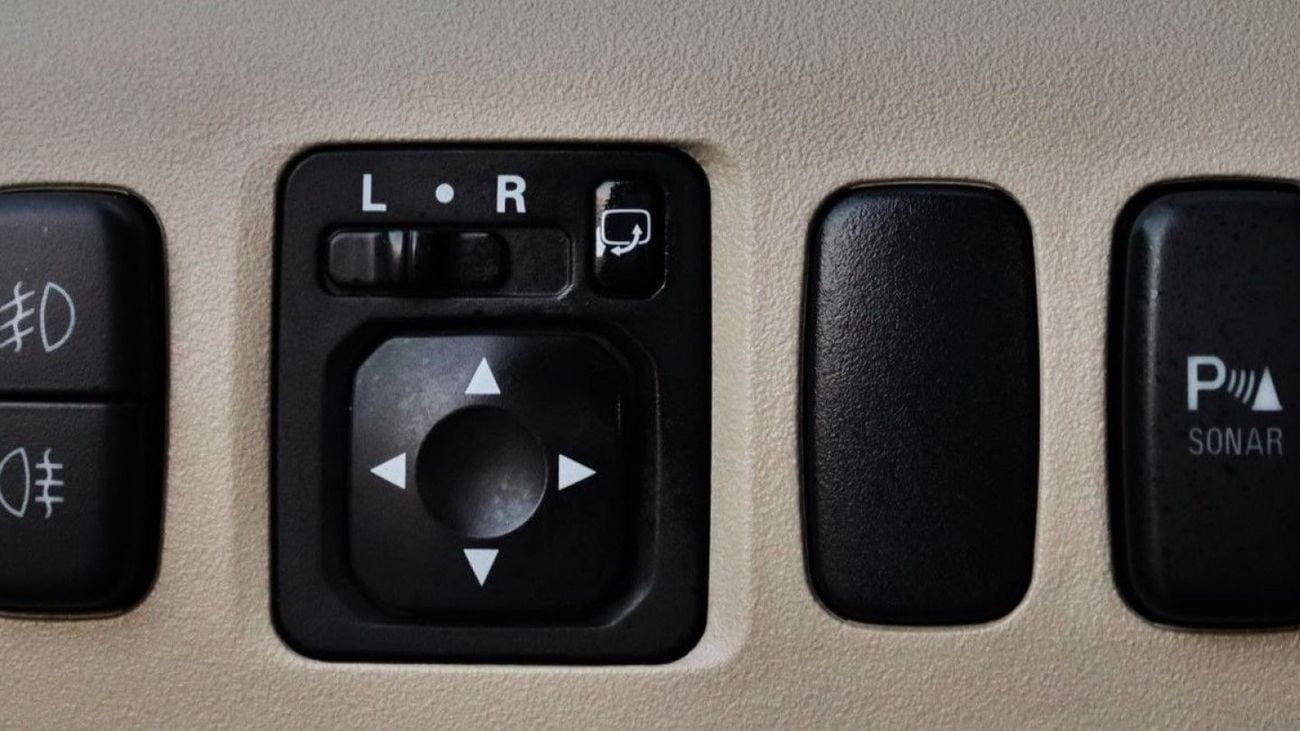 ميتسوبيشي باجيرو 2019 ميتسوبيشي باجيرو جي ال اس هايلاين (V80)، 5dr SUV، 3.8L 6cyl بنزين، أوتوماتيكي، دفع رباعي