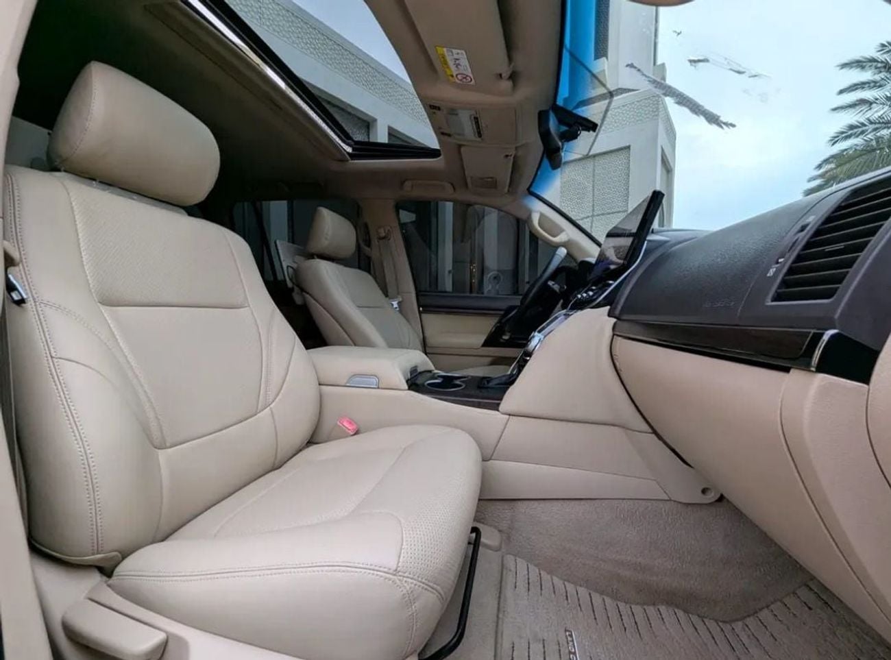 تويوتا لاند كروزر Toyota landcruise 2015Model Modified 2024Model GXR 4.0L Engine Colour Black Transmission Automatic I