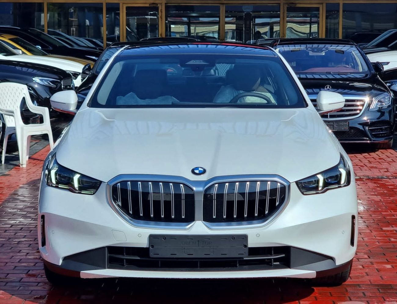 BMW 520i i Warranty & Service 2024 GCC