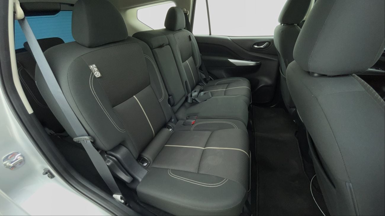 نيسان إكستيرا SE 2.5 | بدون دفعة مقدمة | اختبار القيادة في المنزل