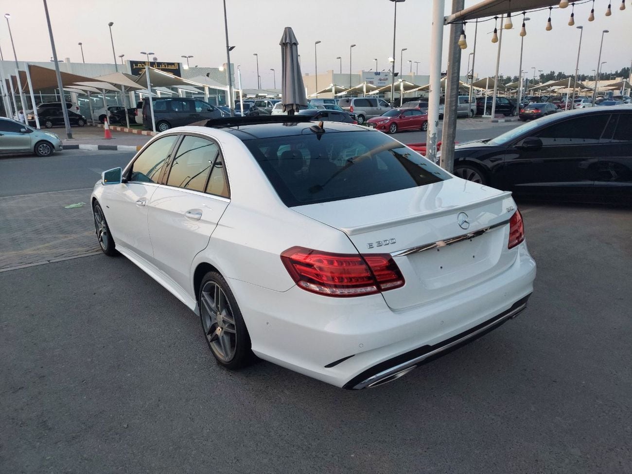 مرسيدس بنز E300 AVANTGARDE SPORT Premium + 2.0L