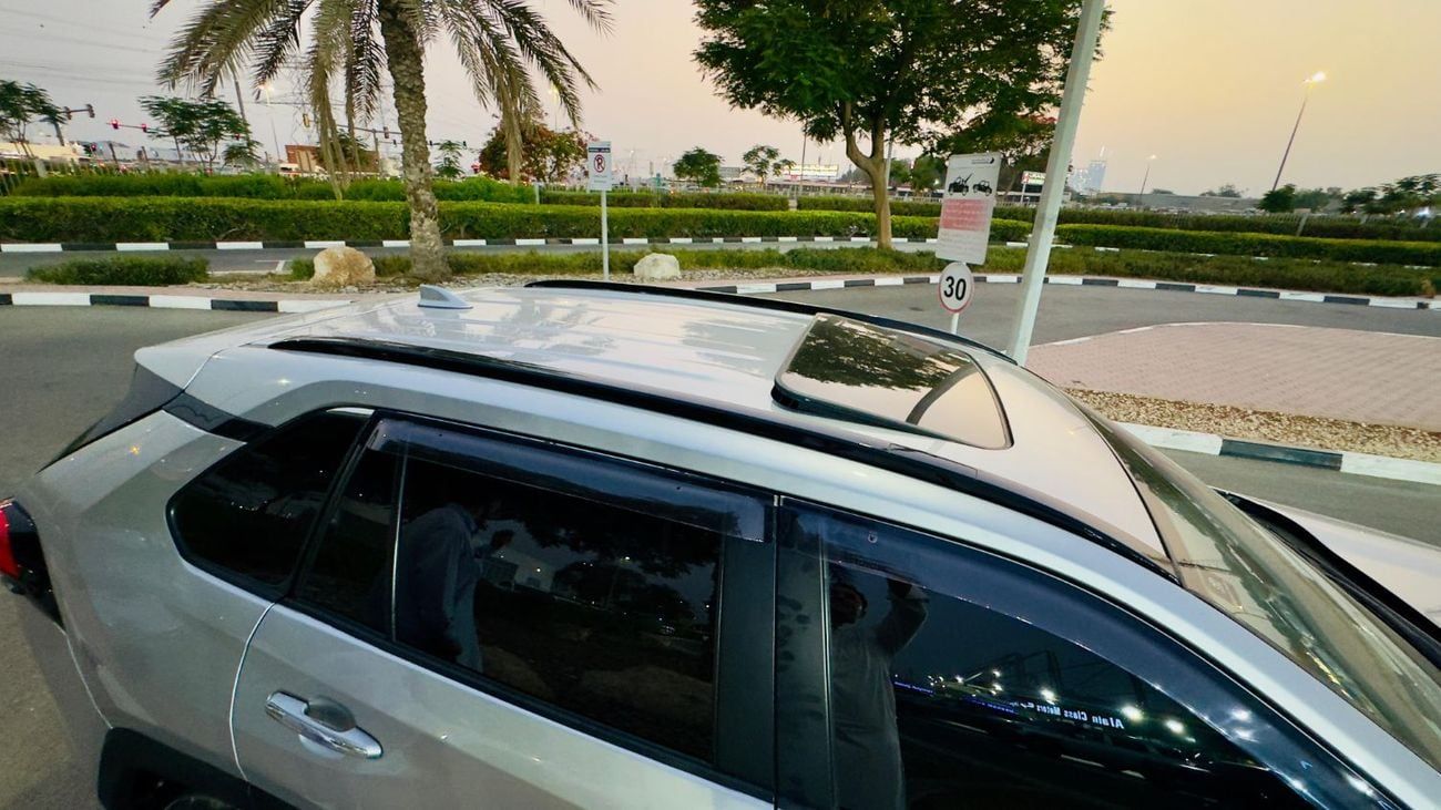 Toyota RAV4 PREMIUM CONDTION | 2000CC PETROL ENGINE | RHD | 2021 | SUNROOF | ELECTRIC & MEMORY SEAT