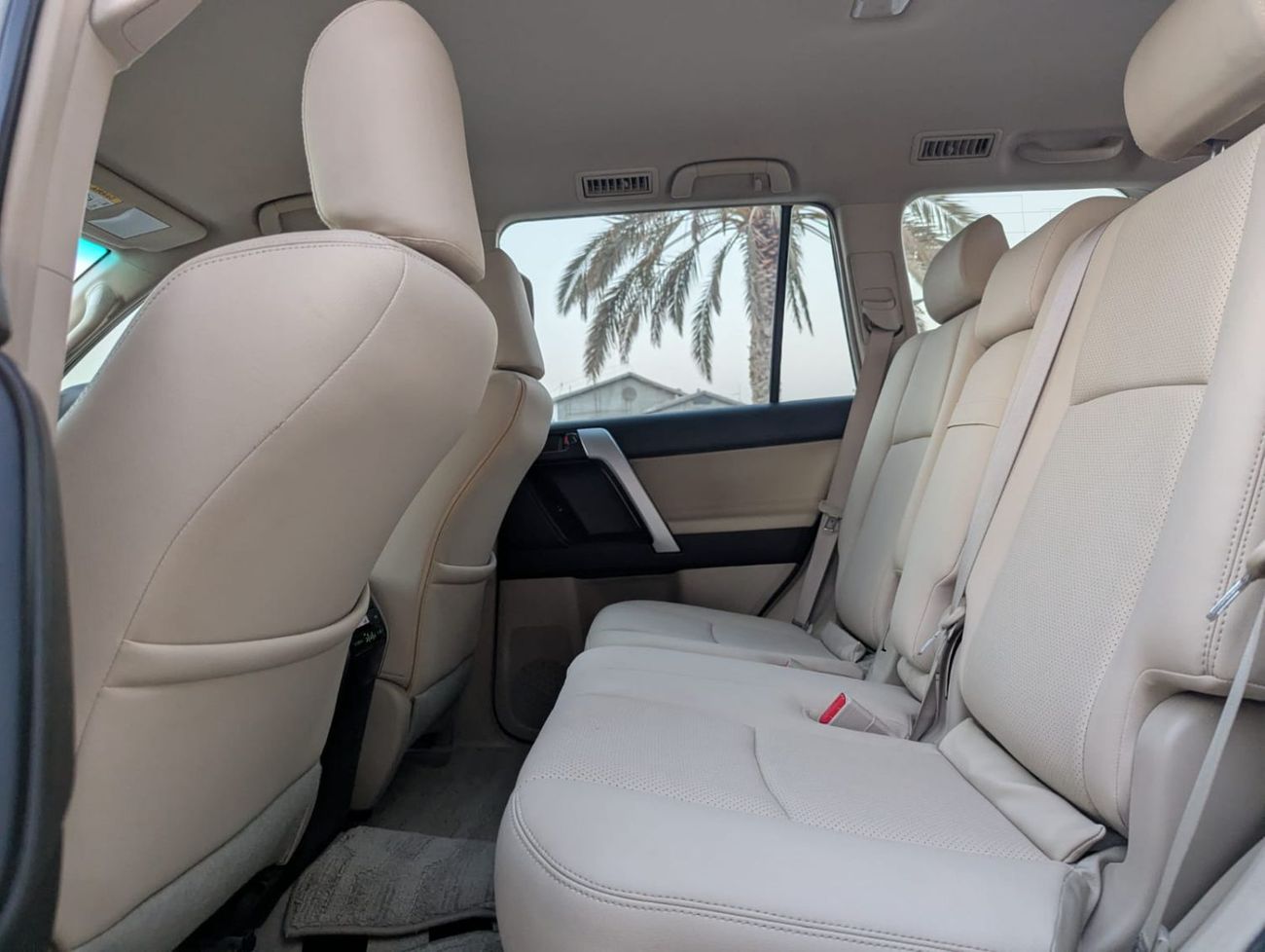 Toyota Land Cruiser Toyota Prado 2013 Petro engine 2.7 LHD white  beige interior