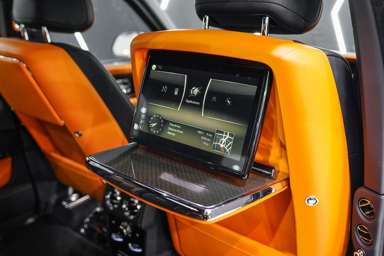 Rolls-Royce Cullinan Black Badge, Rear Entertainment, Starlight Headliner, Dealer Warr + Serv!!