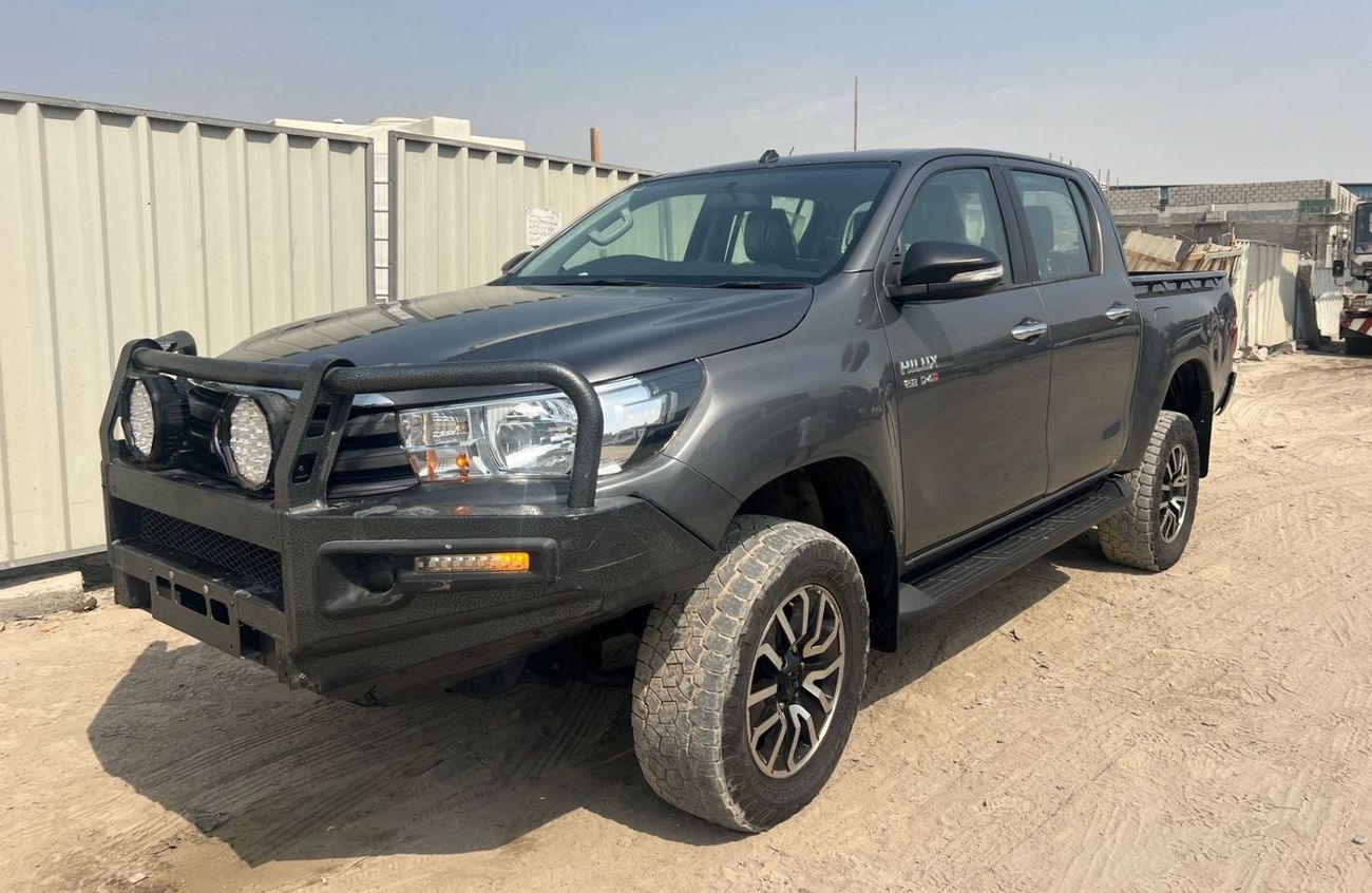 Toyota Hilux DIESEL 2.8L RIGHT HAND MANUAL GEAR YEAR 2017