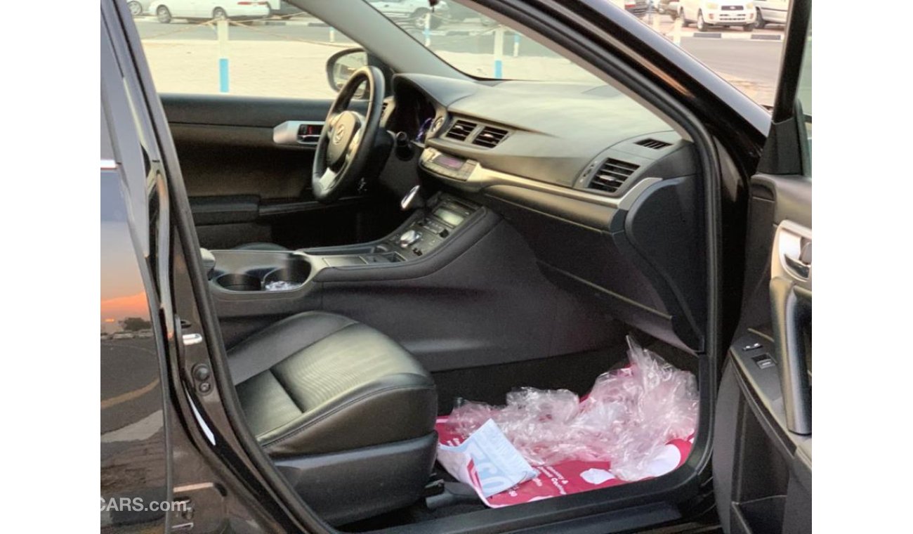 Lexus CT 200h F-SPORTS LIMITED HYBRID ENGINE 1.8L V4 2011 AMERICAN SPECIFICATION