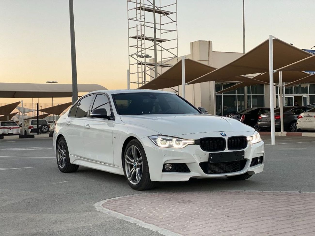 بي أم دبليو 320 BMW 320 i, Moel 2018, Good Condition