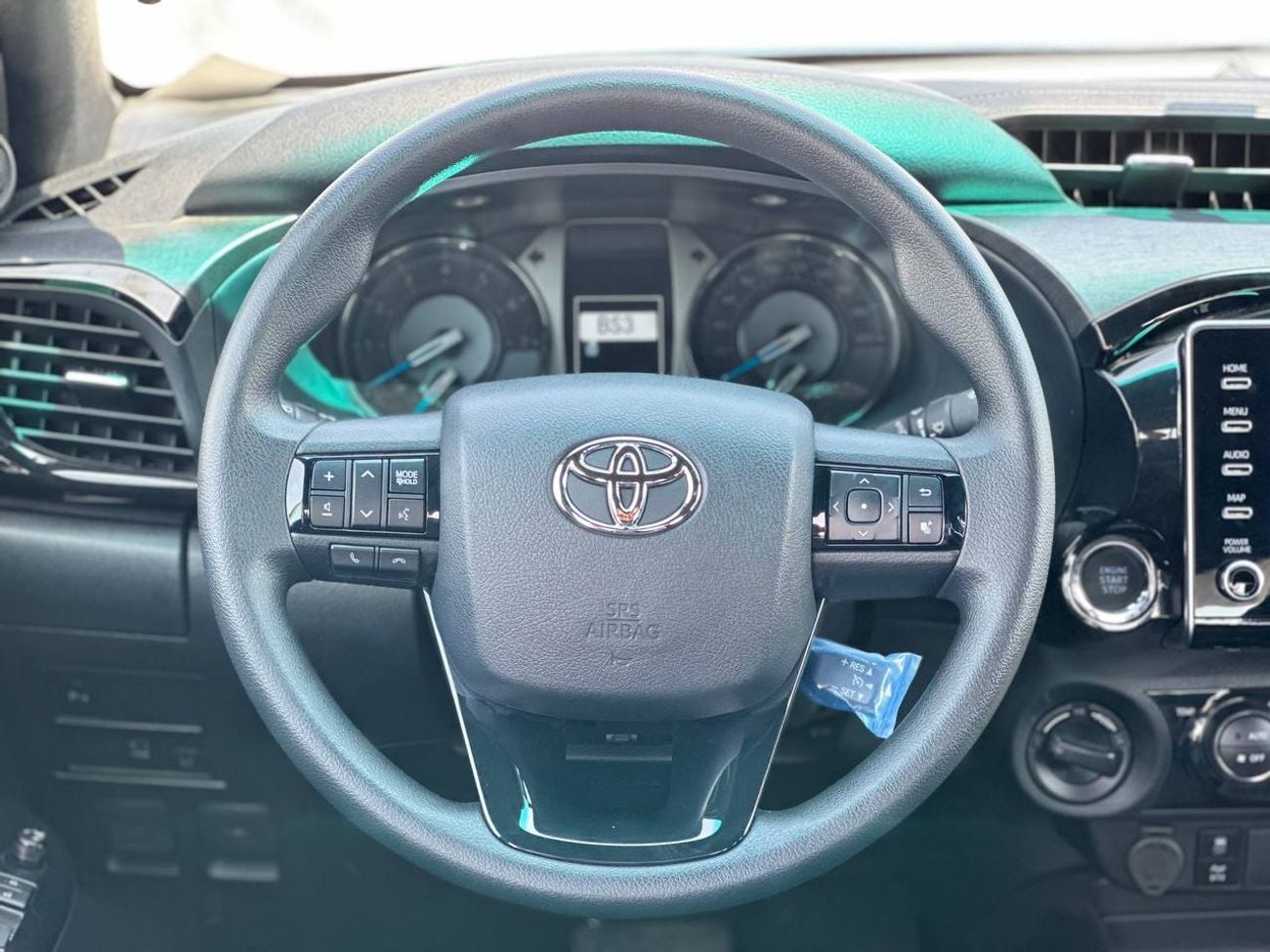 Toyota Hilux Adventure 4.0L PTR A/T // 2025 // Full Option with DVD&360 Camera , Cruise Control , Diff Lock // Sp