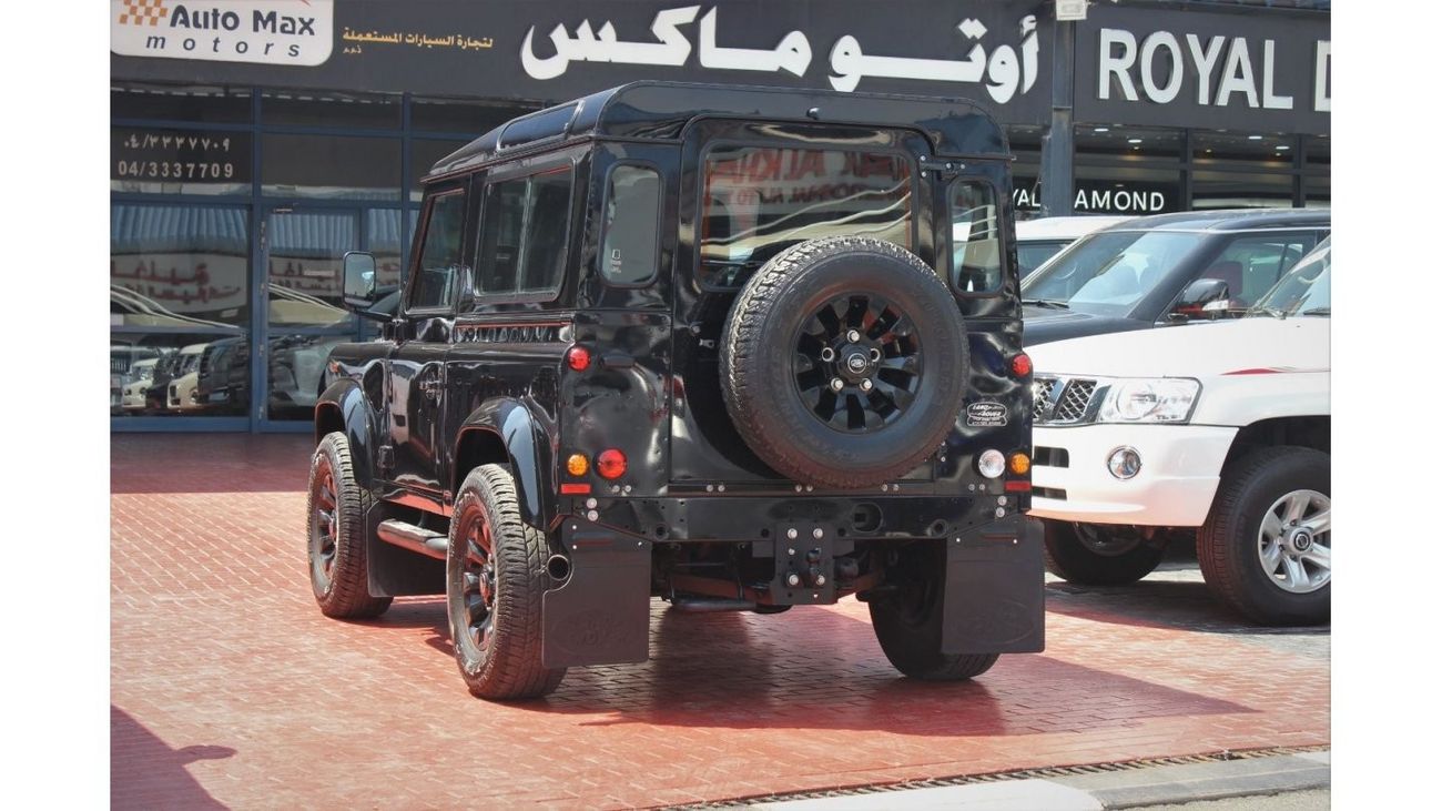 Land Rover Defender 90