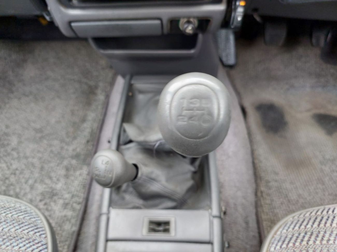 تويوتا هيلوكس TOYOTA HILUX PICK UP RHD 1994 MODEL 2.8 L DIESEL MANUAL(PM19135)