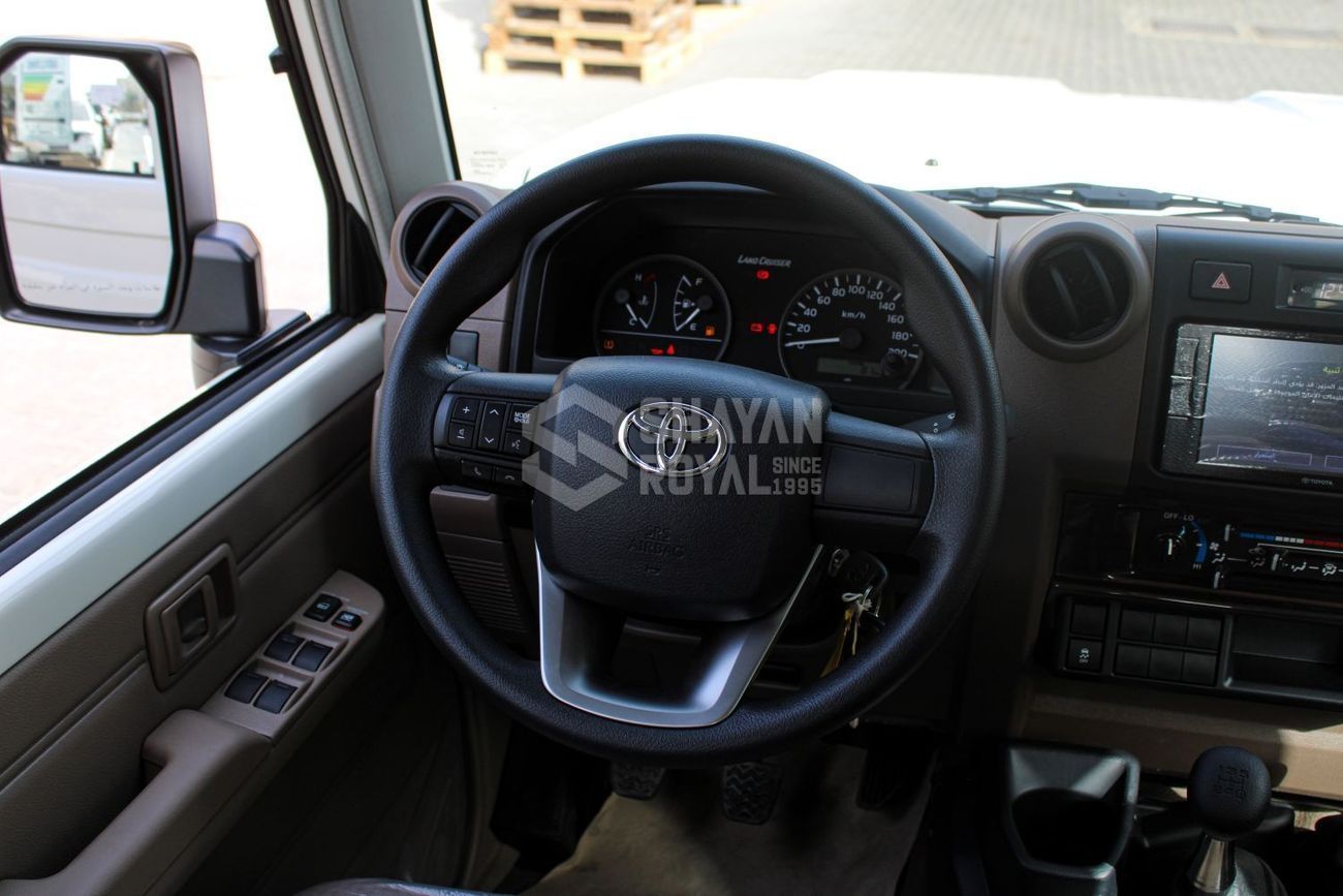 Toyota Land Cruiser Pick Up LHD TOYOTA LC79 2.8L DIESEL STD-E DC MT 2025MY