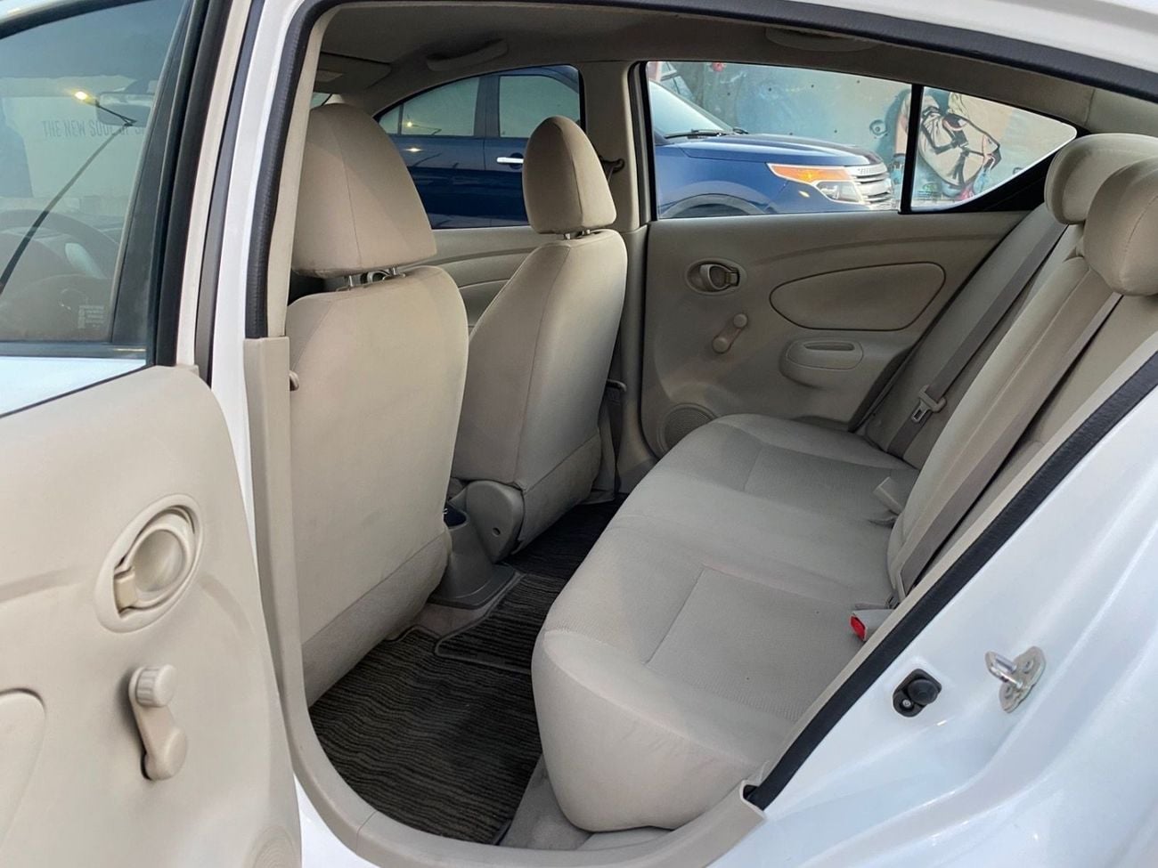 Nissan Sunny SV