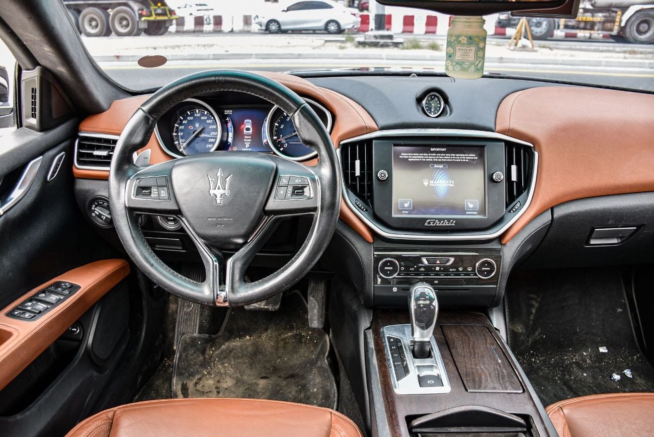 Maserati Ghibli S Q4 S 3.0L