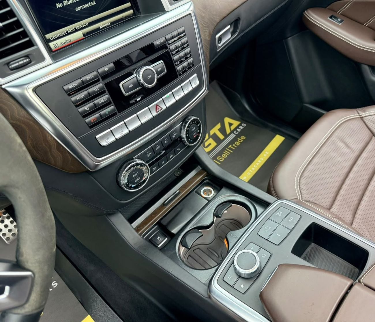 مرسيدس بنز ML 63 AMG STANDARD مرسيدس بنز ML 63 AMG موديل 2014، سجل صيانة كامل، كاملة المواصفات، بحالة ممتازة، خليجية