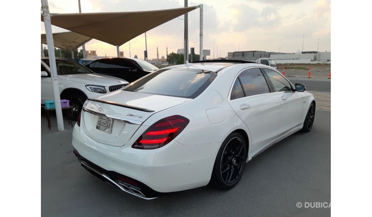 Mercedes-Benz S 550 مرسيدس بنز S550 وارد امريكي فل اوبشين فتحة جلد بانوراما يوجد كاميرا خلفية نظيفة جدا وبحالة ممتازة يو