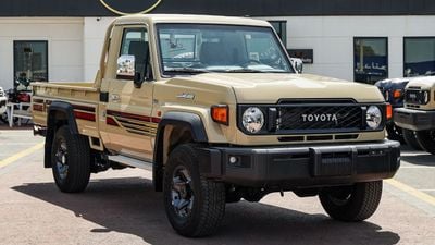 Toyota Land Cruiser Pick Up LC79 SC 4.0 PETROL 2025 MT FULL