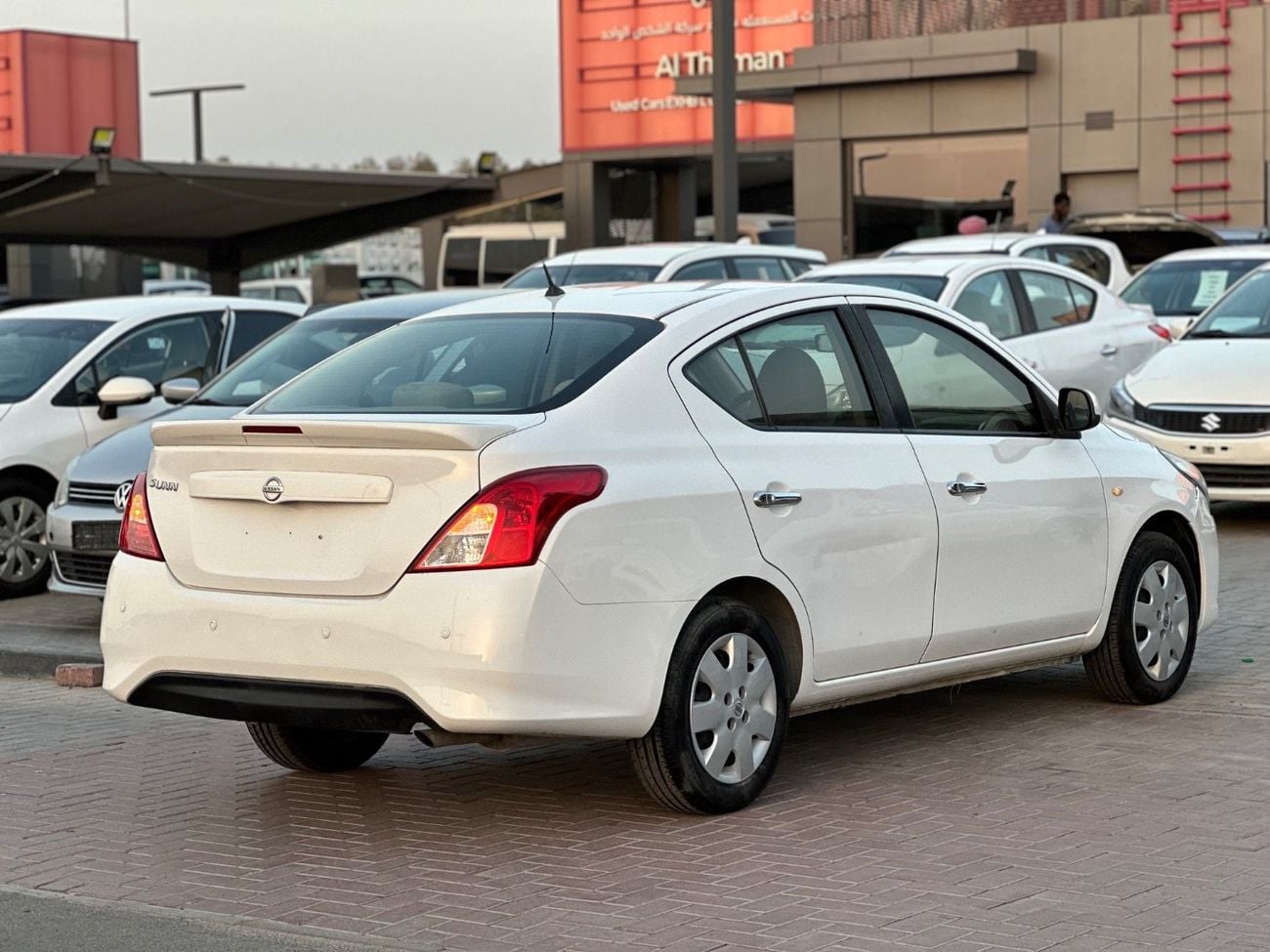 Nissan Sunny SV