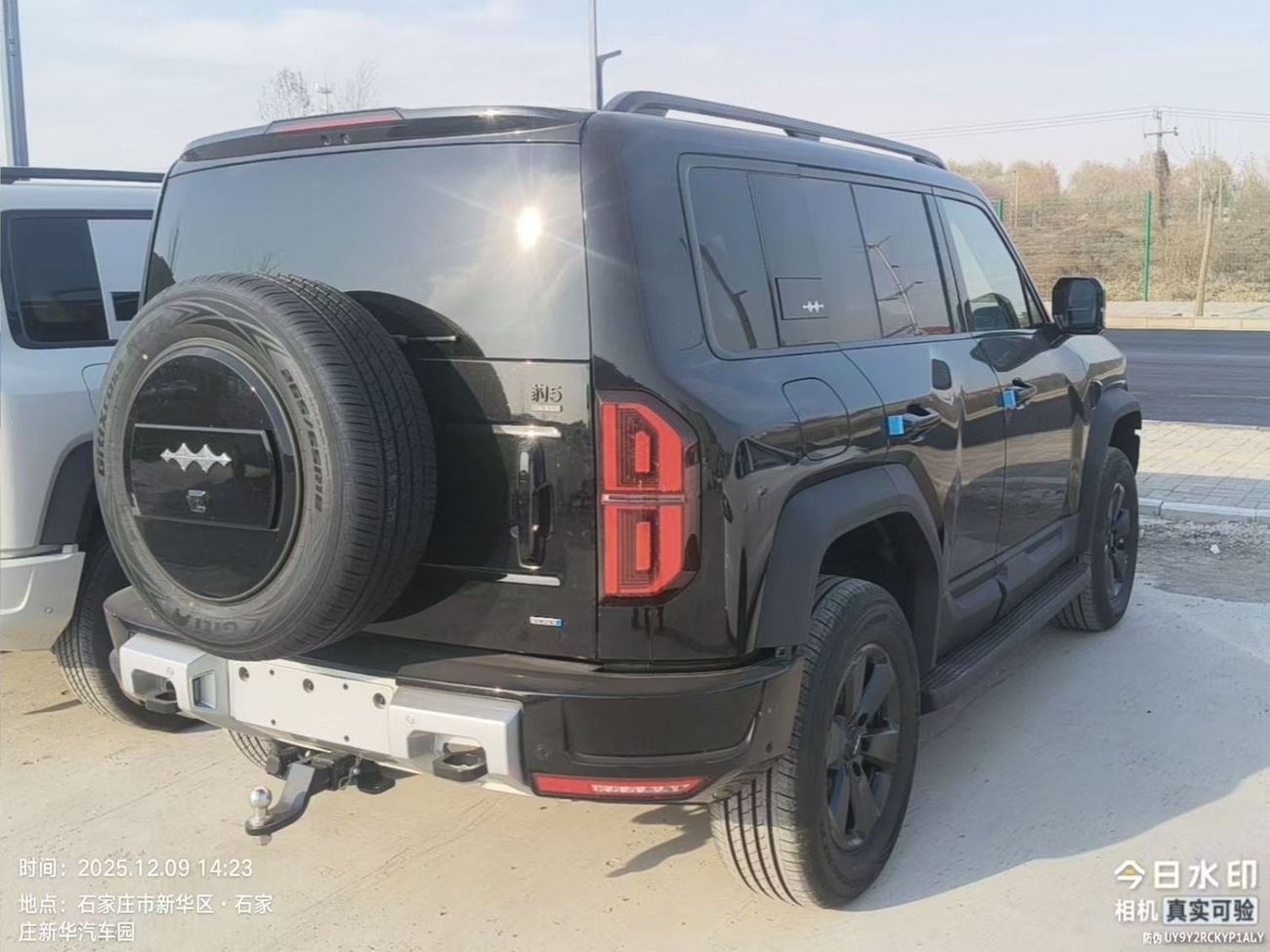 BYD Leopard 5 ULTRA leopard  5 big battery with hydraulics