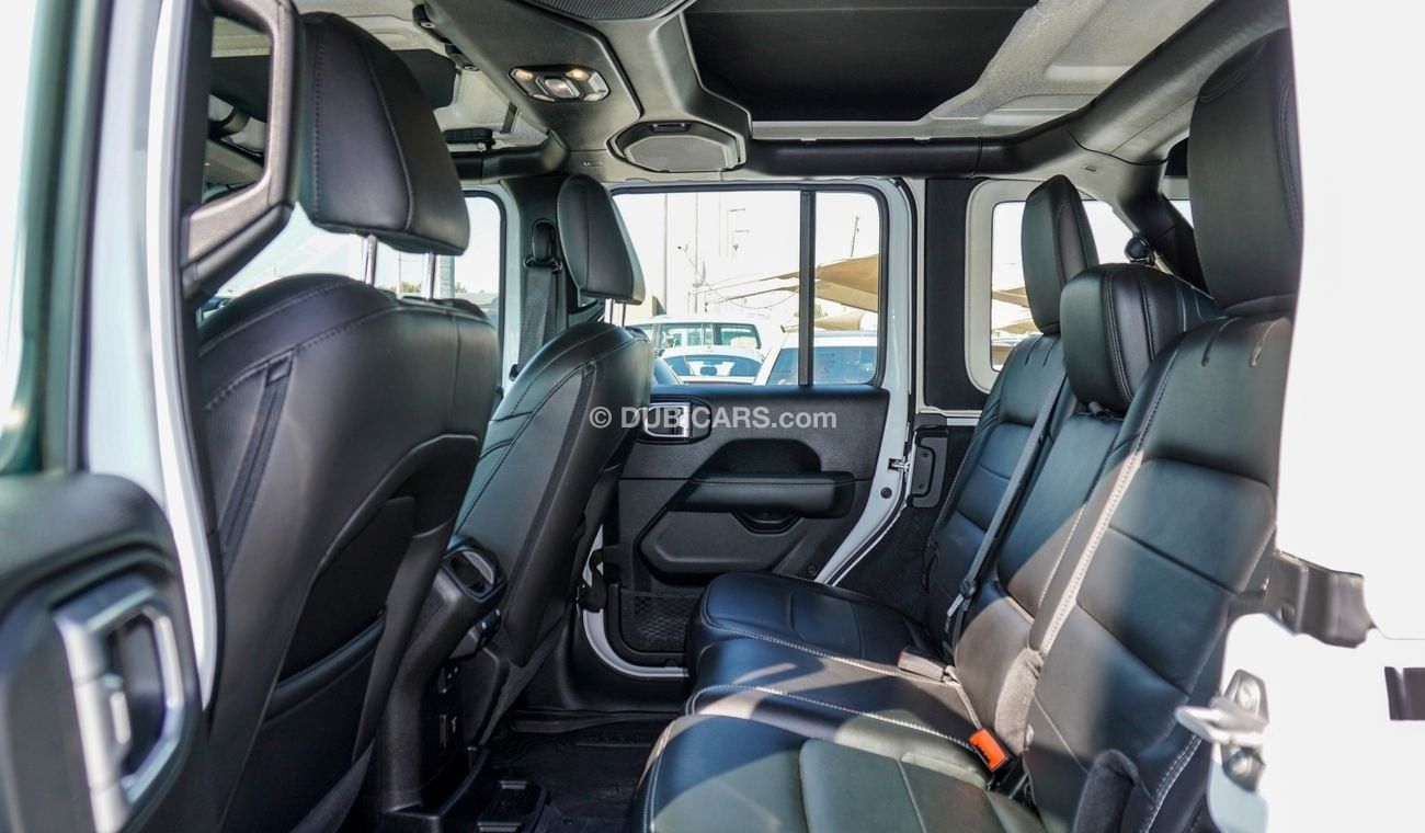 Jeep Wrangler Sahara