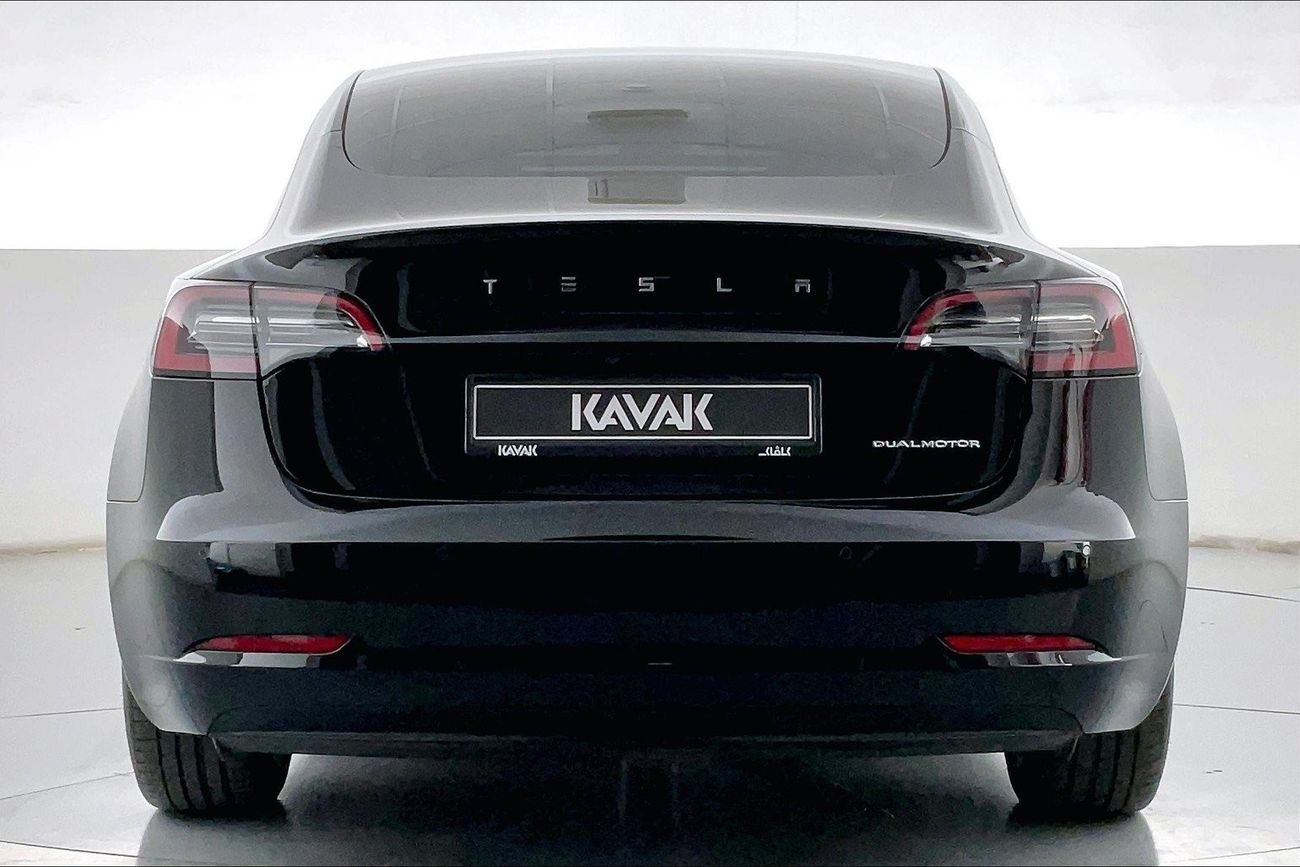 لكزس RX450h Premier | عرض العيد الحصري | خالية من أضرار الفيضانات