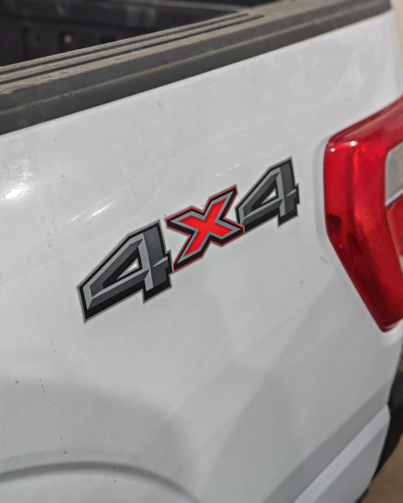 فورد F 150 XLT 3.5L (5 Seater)