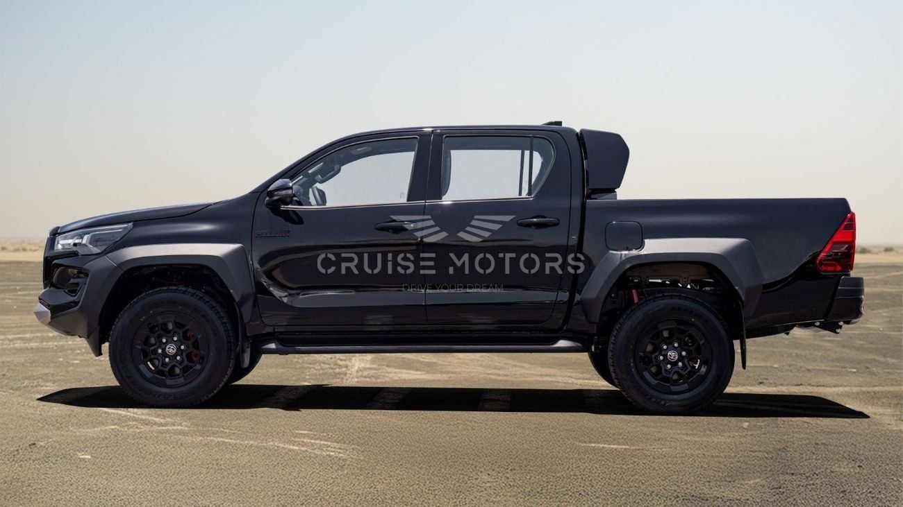تويوتا هيلوكس GR Sport 2.8L