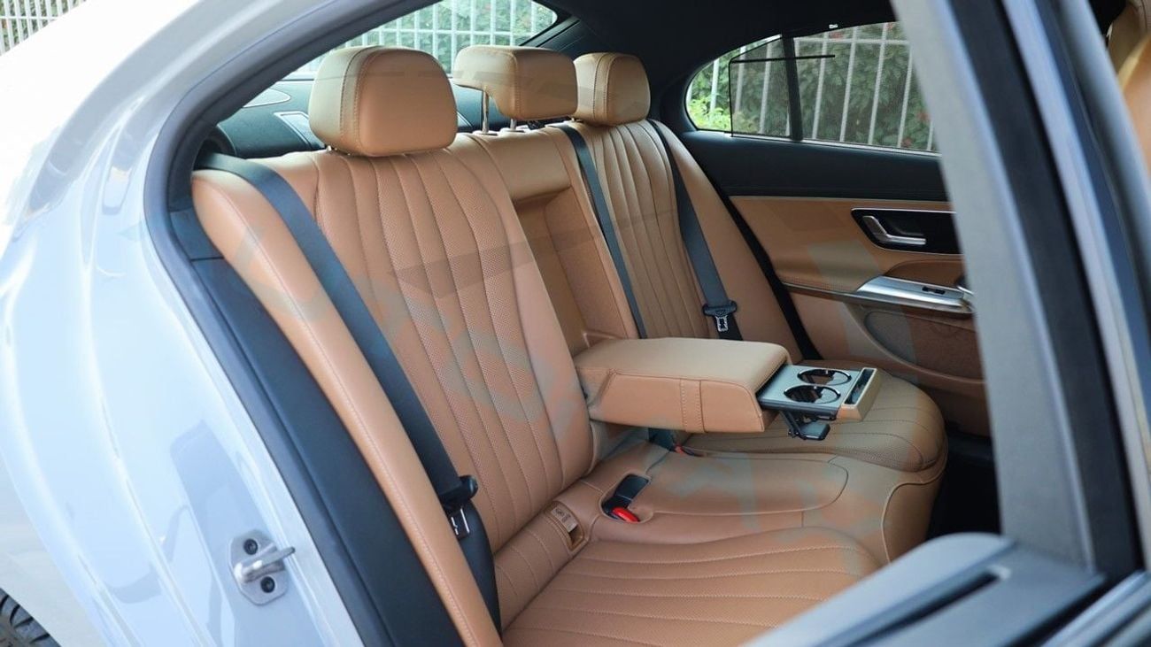 مرسيدس بنز E300 AMG EQ Boost 2.0T RWD 2026 GCC With 2 Years Unlimited Mileage Warranty @Official Dealer