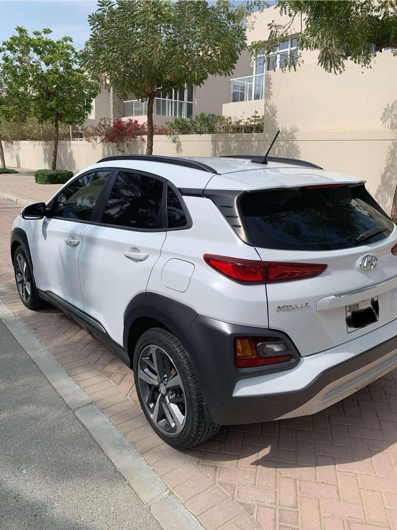 هيونداي كونا GLS Premium Sunroof 1.6L