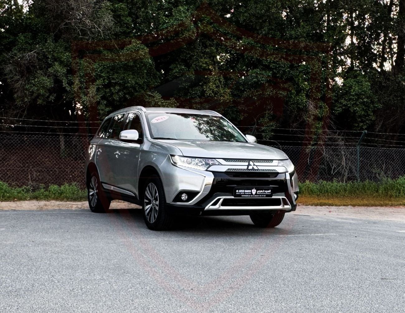 Mitsubishi Outlander GLX 3.0L Mitsubishi Outlander | 3.0 L | 2023 | GCC | Accident-Free |  In Excellent Condition | 991