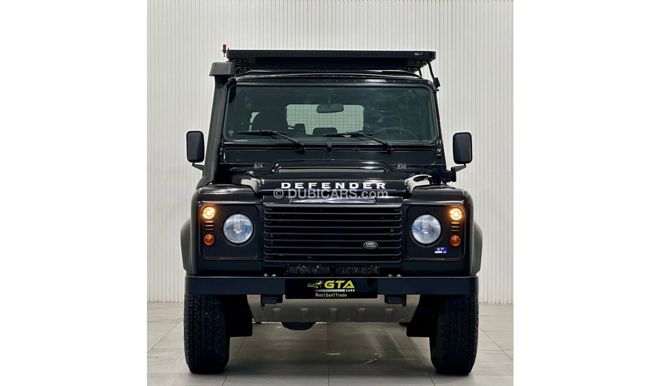 Land Rover Defender 2014 Land Rover Defender 110 Manual Transmission, Service History, Low Kms, GCC