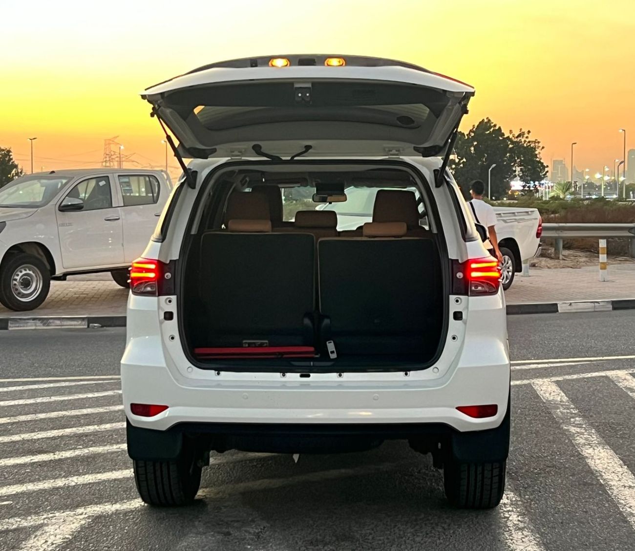 Toyota Fortuner 2019 Toyota Fortuner EXR 2.7 L V4 -AWD 4x4 - Rear CAM & Sensor - Cruise Control -  71000 km