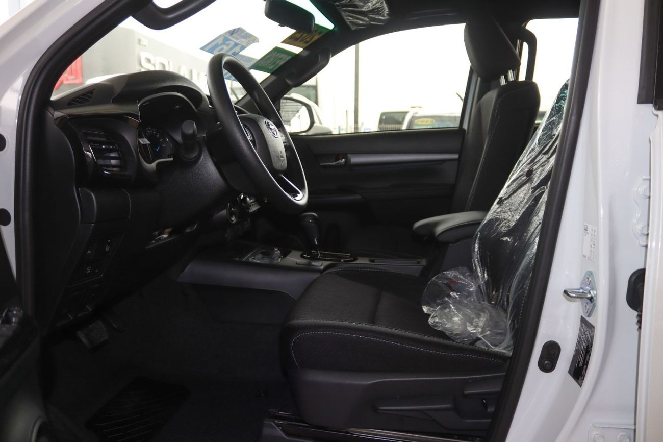 Toyota Hilux 2025 TOYOTA HILUX ADVENTURE 4.0 V6 **EXPORT ONLY**التصدير فقط خارج الخليج***